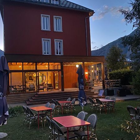 hôtel oberland Le Bourg-dʼOisans Exterior foto