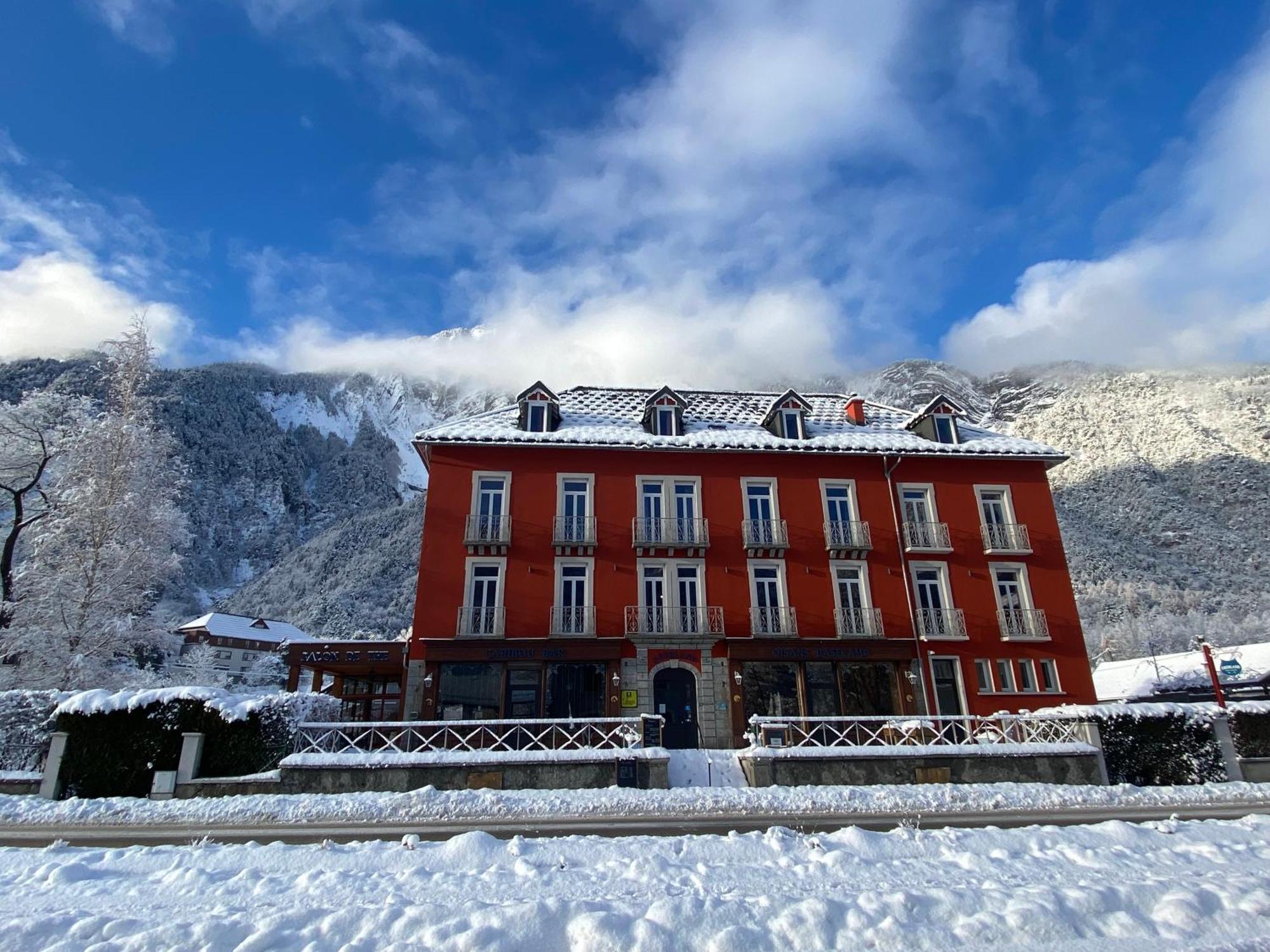 hôtel oberland Le Bourg-dʼOisans Exterior foto