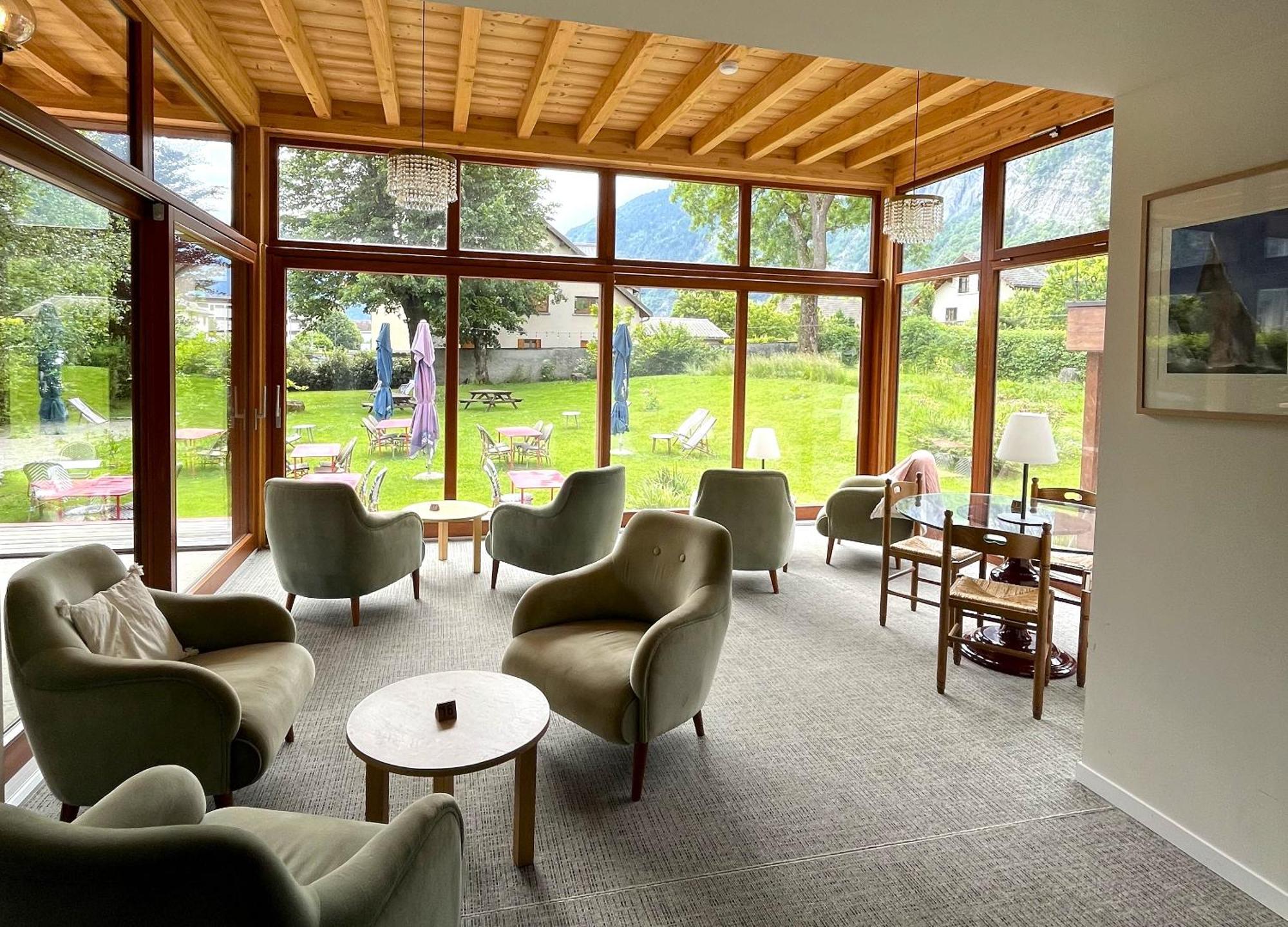 hôtel oberland Le Bourg-dʼOisans Exterior foto